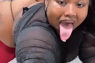 💦🫦BBW 3 Hole Anal Freak Presen... - Image 3