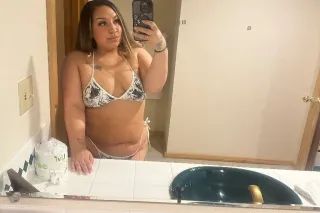 outcalls and car dates let me work youre world🥰 - Image 7