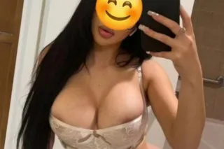 latina 100%real available now🤩... - Image 3