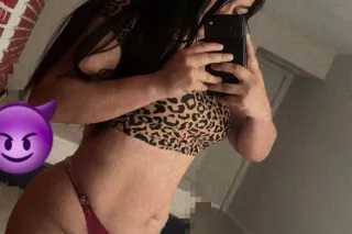 💋💋DANIELA TU CHICA CALIENTE ❤️... - Image 1