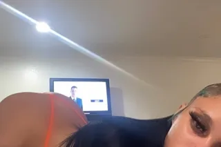 🗣INCALL🤭 - 21 - Image 1