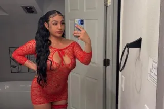 Hot🔥 , Classy🥂 & Nasty 💦👄Available 24/7 Wherever & Whenever You Need Me To Be Daddy 😘 - Image 1