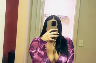 LATINA DISPONIBLE 24/7 - Image 5