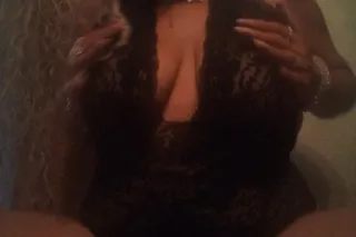 DTC area car dates or out call... - Image 1