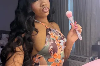 (available at 6pm) BIG BOOTY EBONY TEEN WITH HUGE DSLS 🍆💦😍👄 - Image 7