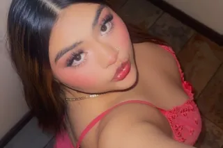 tight sweet & ready to meet 🥵 - Image 2