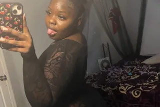 IM BACK 😘LADY OF THE NIGHT💦 - Image 3
