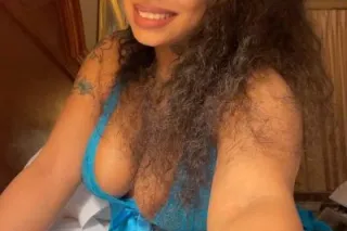 in and outcall available - 24 - Image 2