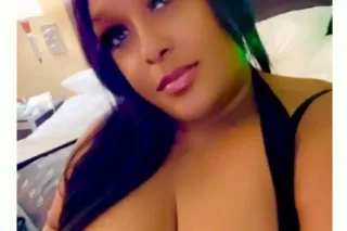 BBW BUBBLE BOOTY VISITING FRAN... - Image 1