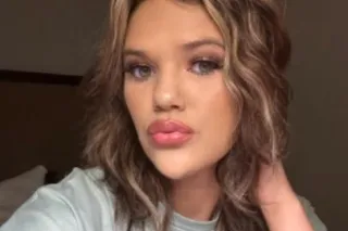 petite sexy asian 😘😘 NO DEPOSI... - Image 1