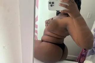 IIN CALL ON 💋 - 27 - Image 2