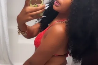 FINE THICK REDBONE STALLION💋🥵I... - Image 1