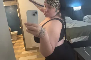 100 qv TODAY ONLY tatted thick and pretty back in your city 💋 - Image 12