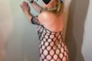 SEXY BAD BITCH ALERT CUM SEE M... - Image 2