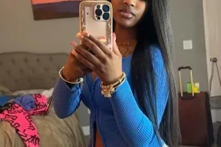 Pretty , Petite And Ready To P... - Image 2