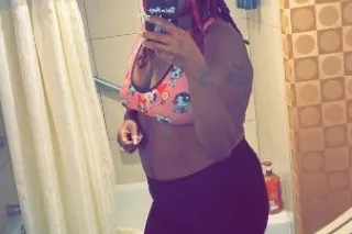 OUTCALL Im Here For a good time not a long time - Image 3
