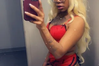 🆕 2 YOU ! Junie's OUTCALL Fun 🥳✨ - Image 2