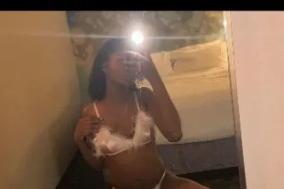 incall/outcall sweet chocolate... - Image 1