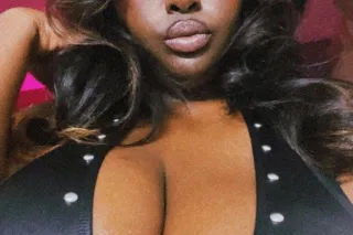 Sweet and Thick 💦🍫 - 28 - Image 4