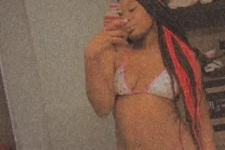 😘New In Town❤Pretty Pussy Read... - Image 2