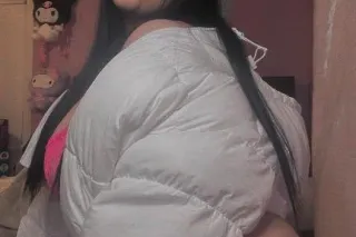 Thick Latina Ready To Play 💦 - Image 5