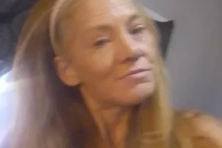 sexy strawberry blonde - 40 - Image 1