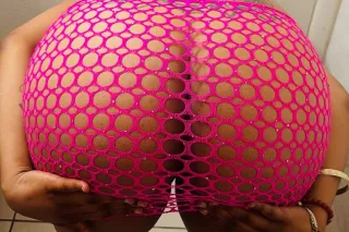 Hey babies wanna have some fun... - Image 2