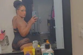 Ms. Sexie Caramel - 34 - Image 3