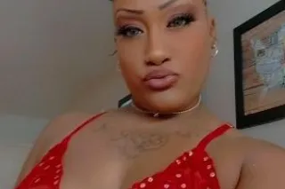 Ms. Sexie Caramel - Image 7