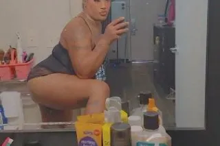 Ms. Sexie Caramel - Image 9