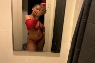 2 girl 💸Special . Hotttiesss i... - Image 2