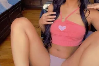 Spicy Jamaican Hottie Availabl... - Image 2