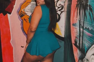 Sweet face, bad thoughts 😈💋 - Image 1