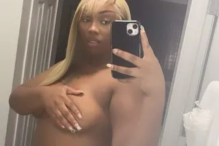 💋𝐶𝑅𝐸𝐴𝑀𝑌 𝐴𝑁𝐷 𝑆𝑊𝐸𝐸𝑇♡︎🍯💋 🍭❤ ᑎᗩᑌᘜᕼ... - Image 1