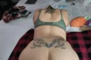 IM IN in MARKHAM FOR a LIL WHILE, and 😵‍💫 GOTTA ITCH I NEED SCRATCHED🔥🍆🍑 I WANNA SUCK BLOW CHOKE SLOPPY🔝 TOPPY..🌬🌪🛐 MEANING...🤭 I NEED A DICK🩳 🍆IN MY MOUTH ASAP 🎱 - Image 1