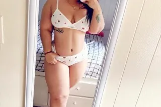 Mia😈COMMACK NEW 💛💙❤ Sexycolomb... - Image 4