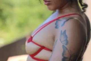 Pretty Face Slim Waist 🦋 Wet and Ready 2 Play 💦 Available IC/OC 🩷 - Image 4