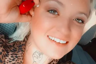 HEY! IM MILLY MAY!!! TALL, TAN... - Image 1