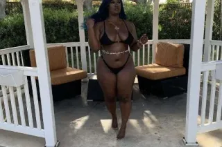 🔝Rα†εd 🌸E X O T I C 🏮ᗷIG ᗷOOᵀᵞ... - Image 1