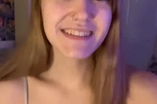 Your secret sexy squirter with lot of FaNTASY👅 A real PARTYGiRL who knows how to satisfy - Image 3