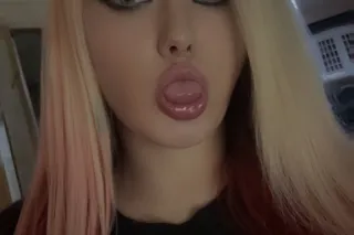 Tasty Tussday😈👯♀✨🔥XXX content and live chat📲📸🎥 - Image 7