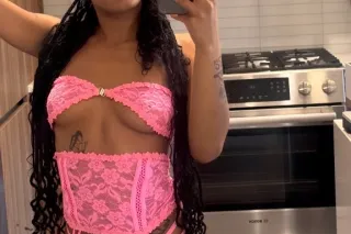 Honey your petite princess - Image 1