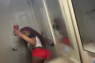 This pussy is luxury and I know you like the finer things baby ❣ Enjoy a blissful night with your favorite Carmel girl 😘No bare ANYTHING period! -Facetime, Snapchat, verification -Discreet and clean - Image 3