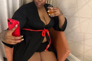 In Macon Right Now 💕 Text Me -... - Image 3