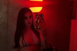 New In Town Snow Barbie 😋💋 Cum Enjoy💦 Wett & Ready To Play Incall/Outcall - Image 2