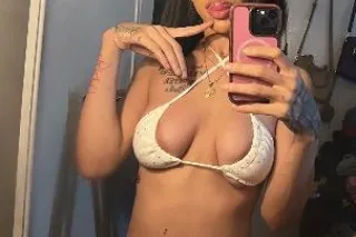 Hey gentlemen😘 Let's have fun tonight😋 - Image 3