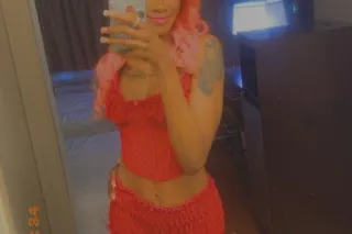 Sexy Tall Barbie Doll 🩷🔥 outca... - Image 4