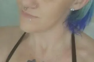 is there anyone thats actually... - Image 1