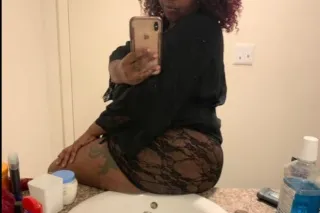 Throat Goddesses. Big a$$ Big Titties 😝😝 2 GIRL TOP SPECIAL 🔥🔥 - Image 8