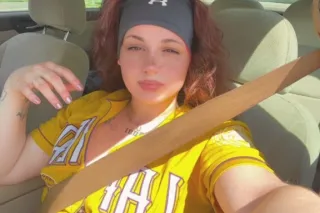 Curvaceous Beauty Ready 4 U - Image 1